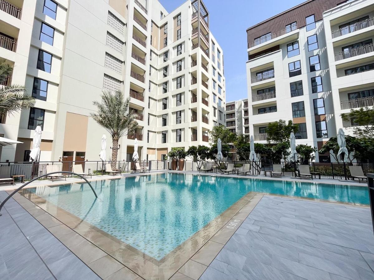 Elegant 4-Bedroom Apartment Perfect For Families In Dubai Creek Harbour Exterior foto